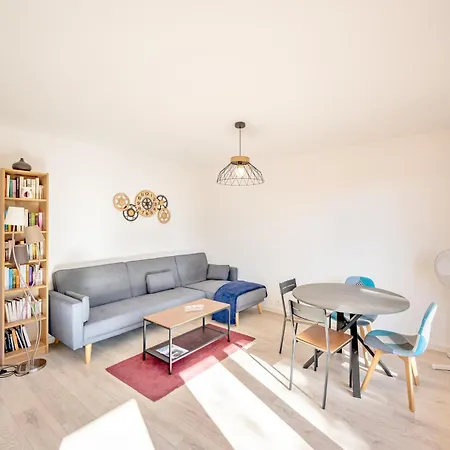 Superbe Appartement - Exposition Plein Sud Hyeres Exterior photo